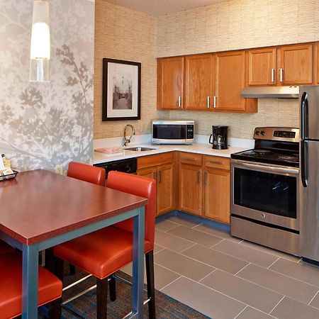 Residence Inn Minneapolis St. Paul/Roseville Exterior photo